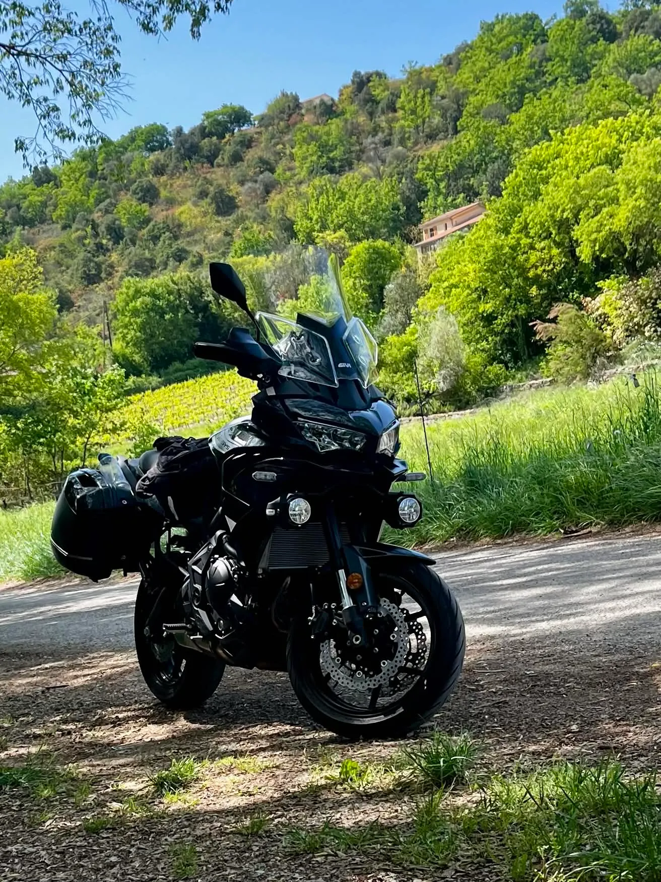 Kawasaki Versys 650 - 220kg (sur Terre)